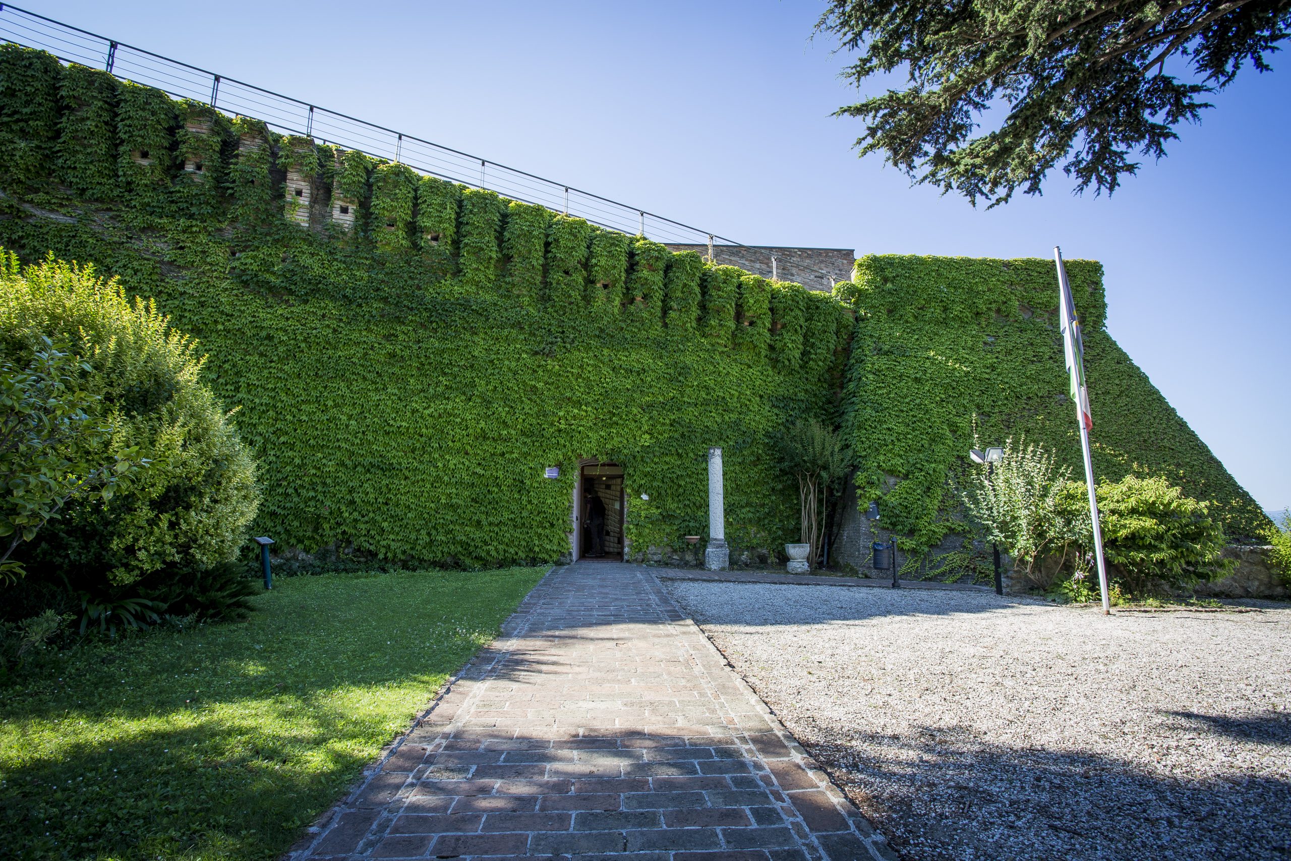 Esc - Bertinoro - Rocca - Garden